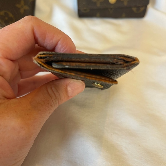 PROJECT BUNDLE of 3 Louis Vuitton Brown Monogram Key cases - Picture 10 of 15